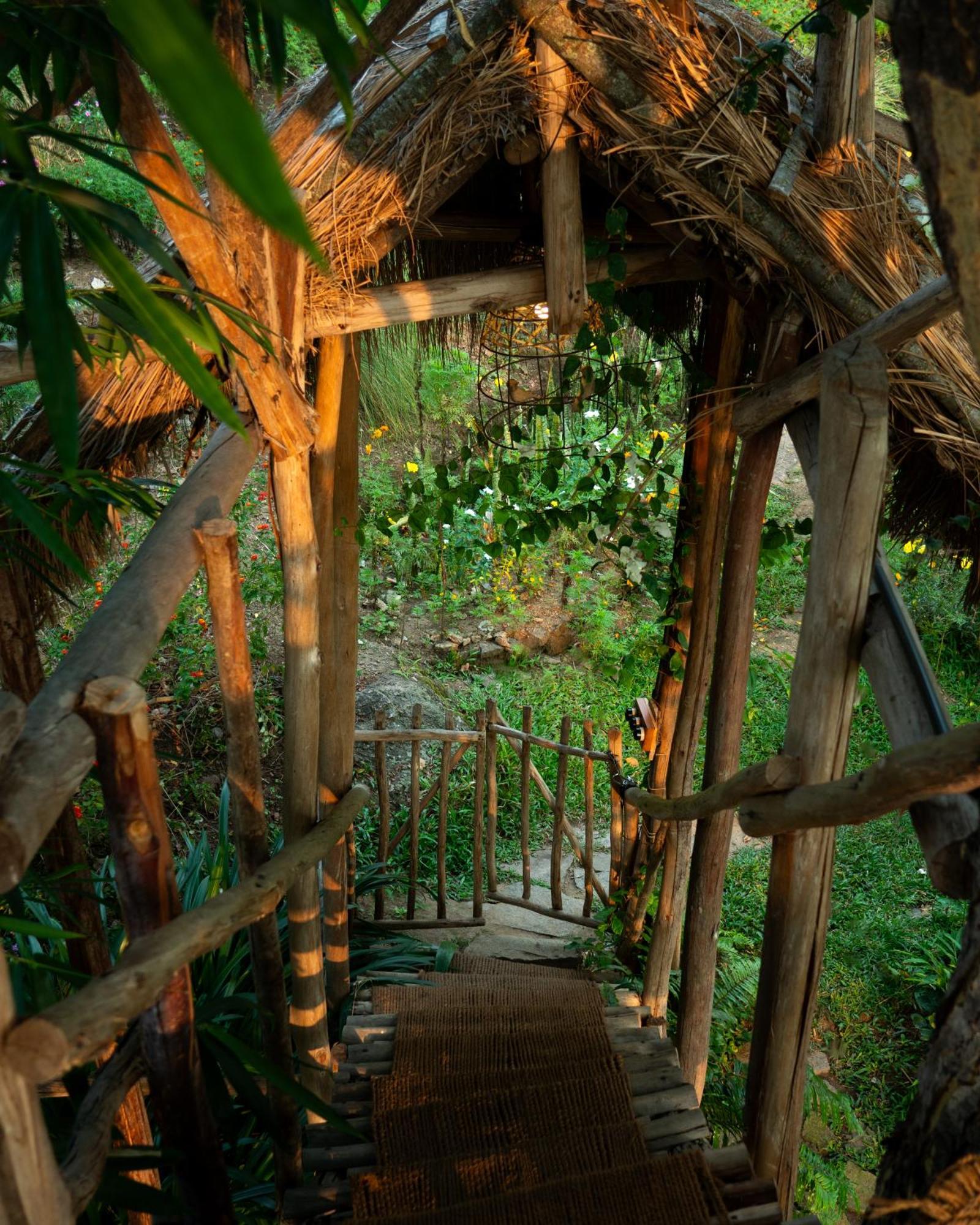 Hotel The Mudhouse Marayoor Munnar Exterior foto