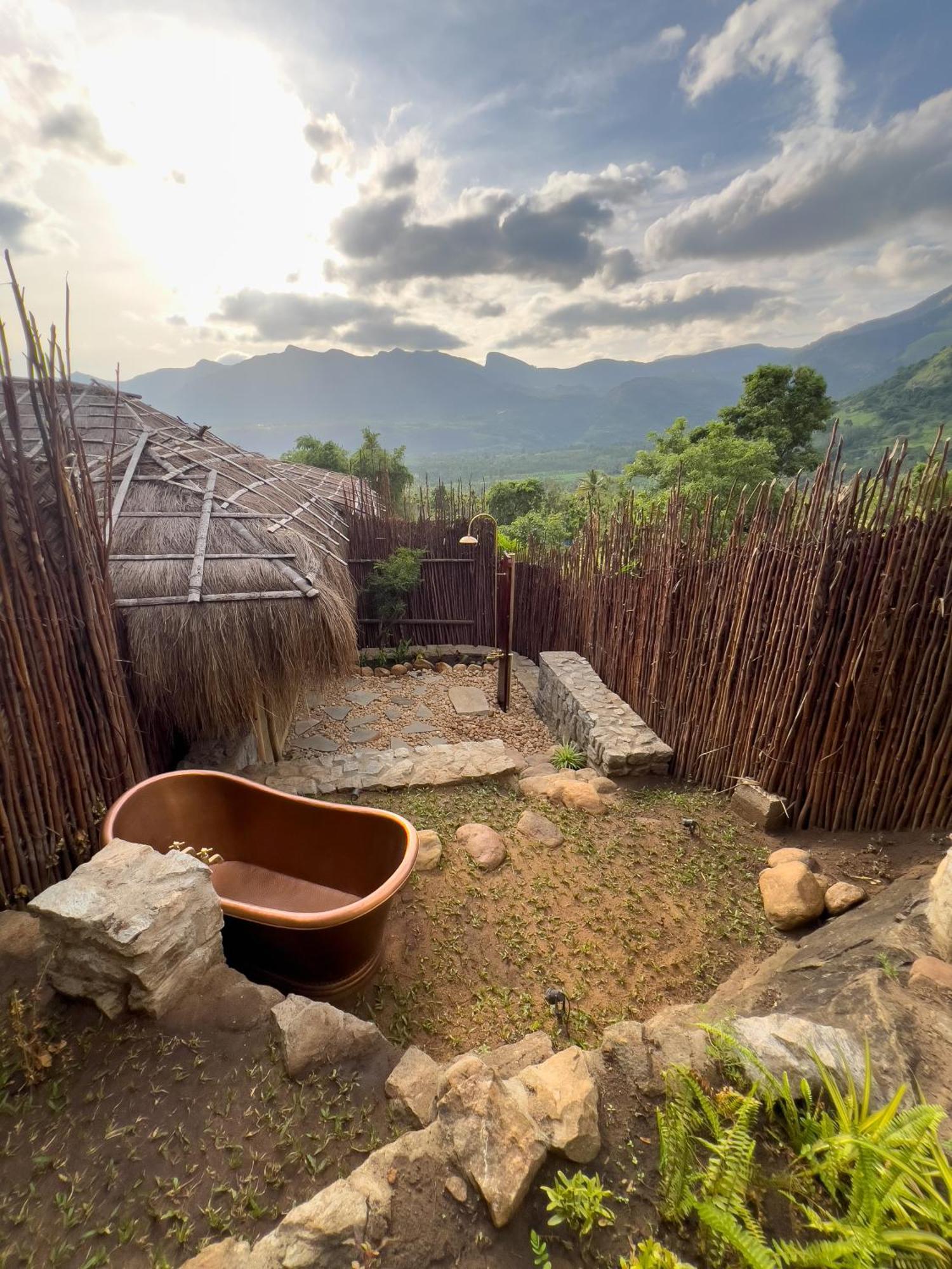 Hotel The Mudhouse Marayoor Munnar Exterior foto