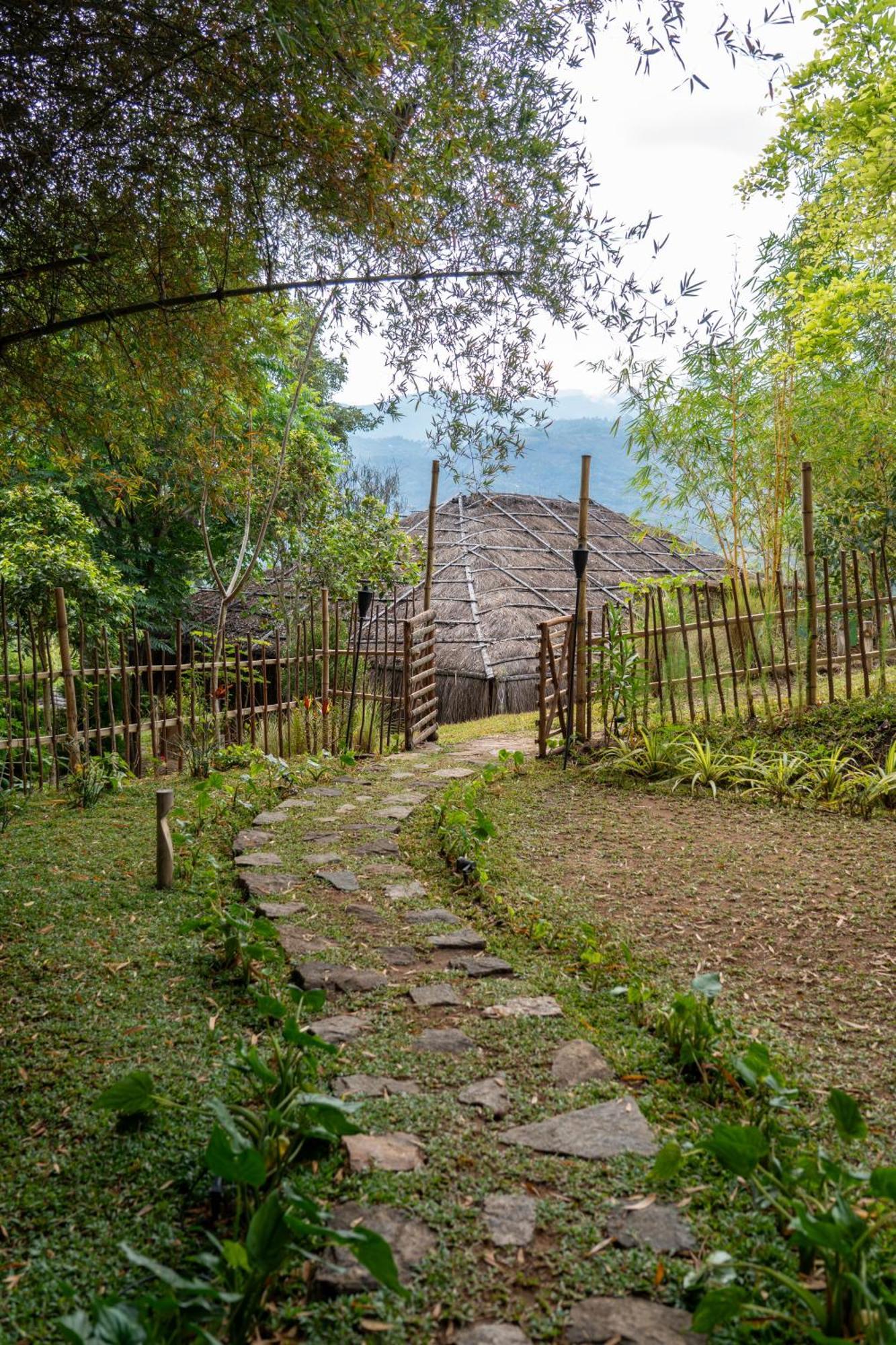 Hotel The Mudhouse Marayoor Munnar Exterior foto